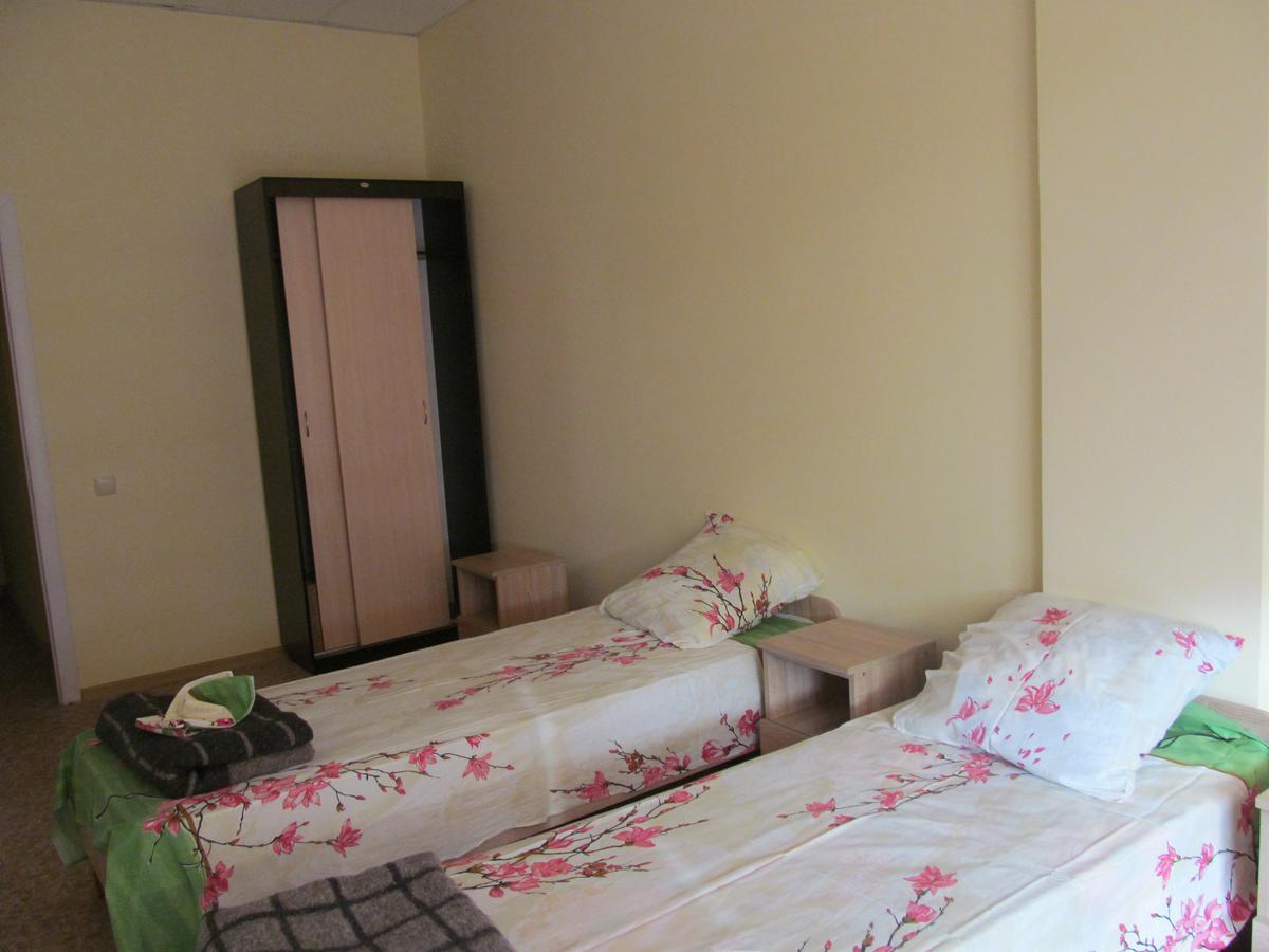 Hostel Raduga Kiev Exteriör bild