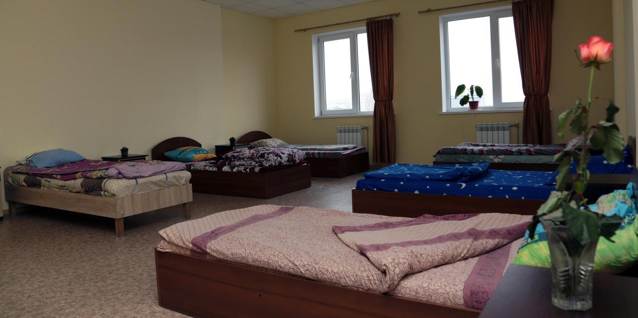 Hostel Raduga Kiev Exteriör bild
